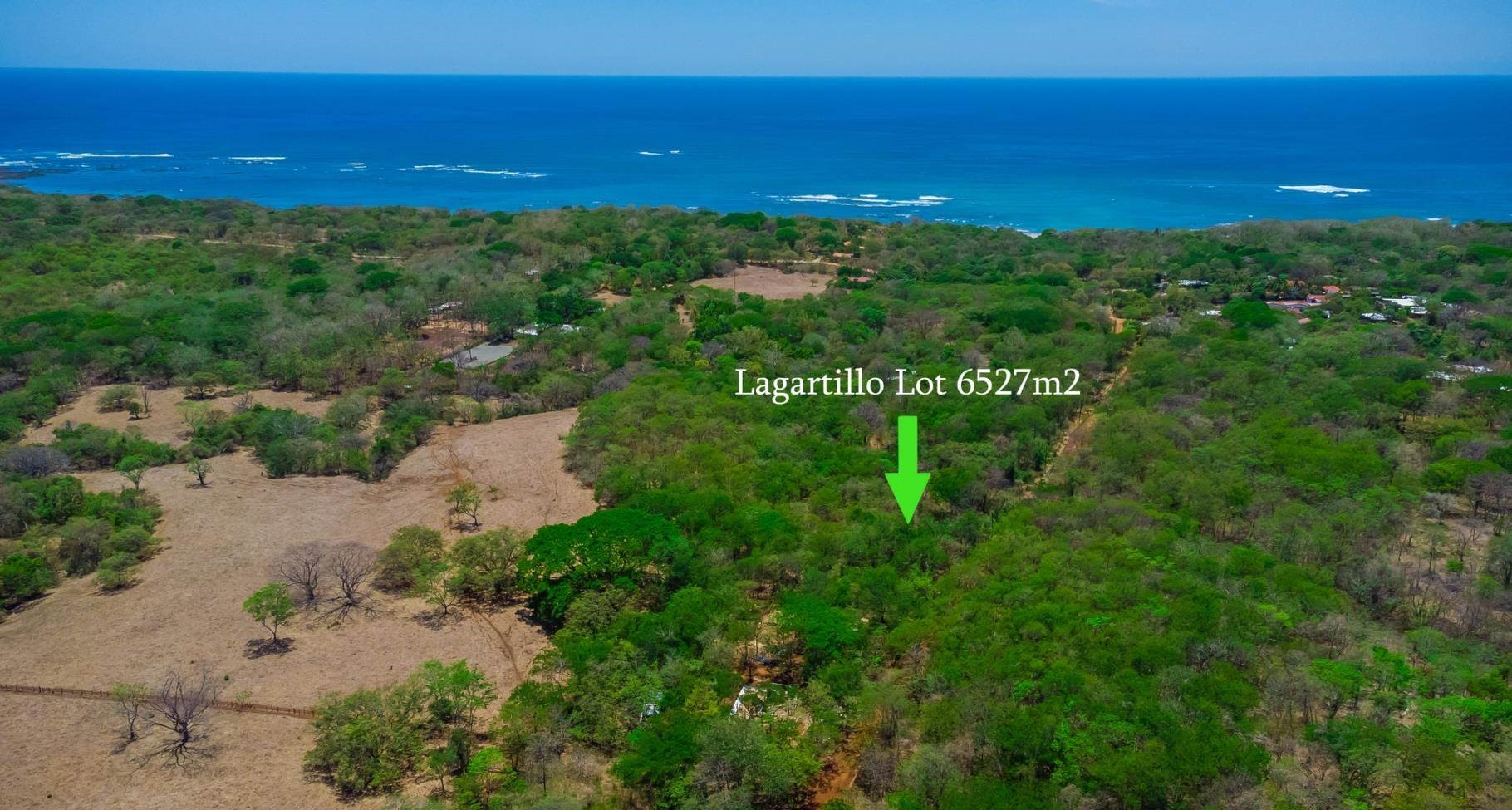 Lagartillo lot of 6,527 m² with ocean views
