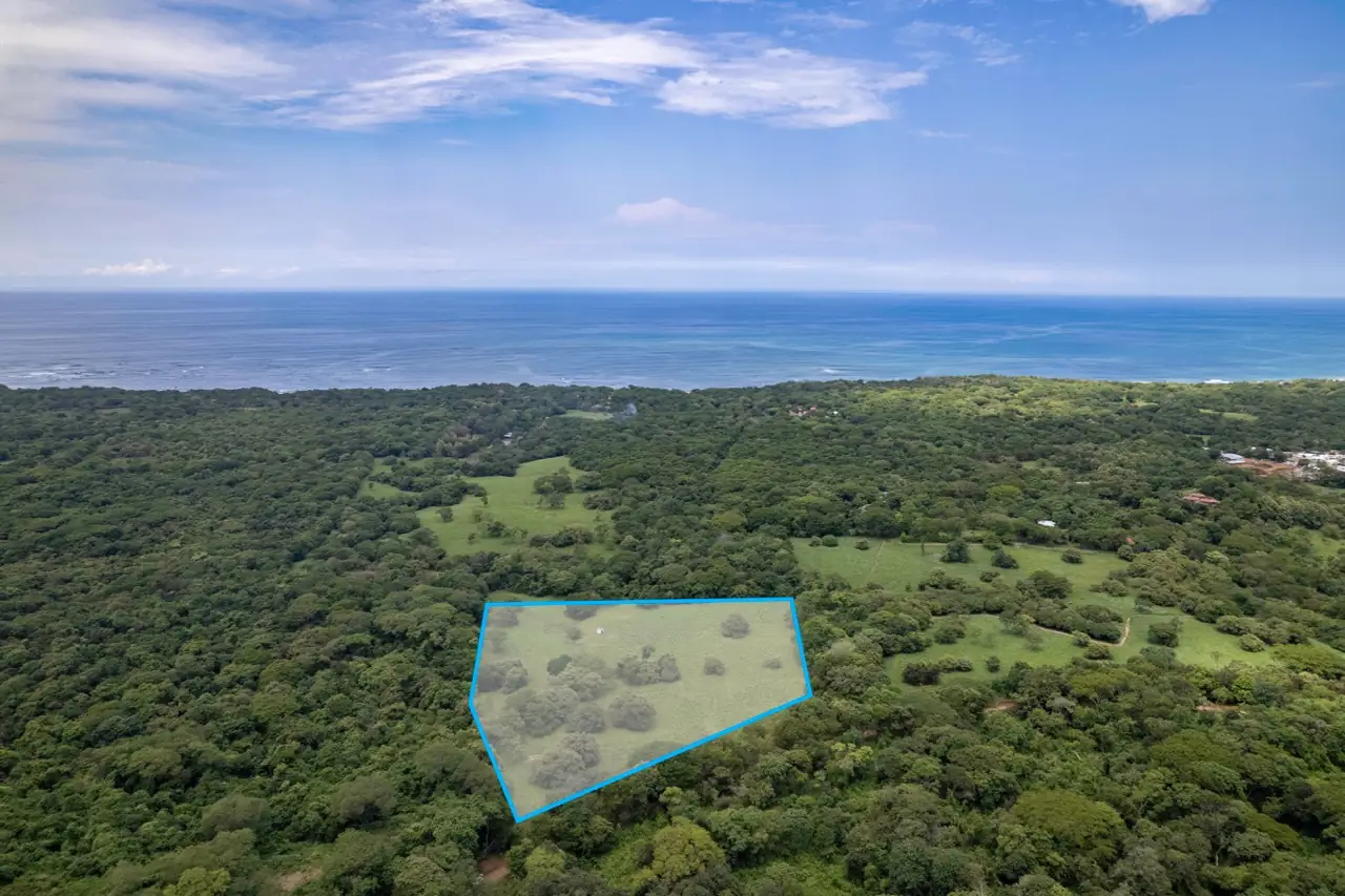 12 Acre Private Estate with Water - Playa Avellanas, CR