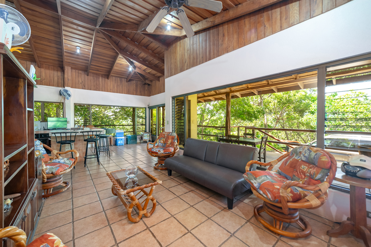 Casa en venta en Playa Junquillal, Guanacaste