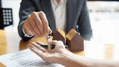 Should I Work with a Real Estate Agent in Costa Rica