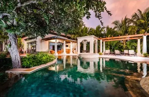 Villa Serena, Beachfront Getaway - Hacienda Pinilla, CR