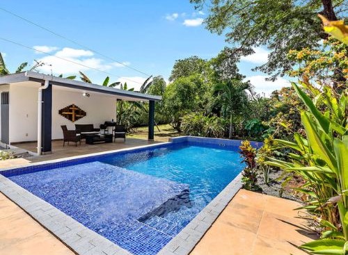 Spacious Income Producing Property in La Josefina - Playa Tamarindo, La Josefina, CR