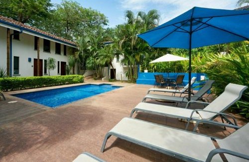 Aparthotel, Apartments Near Tamarindo Beach, Just a Short Stroll Away - Playa Tamarindo, CR