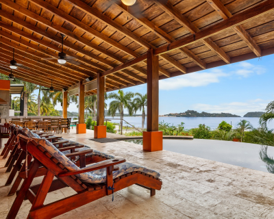Casa de Sueños: Titled Beachfront Estate in Playa Potrero - Playa Potrero, CR