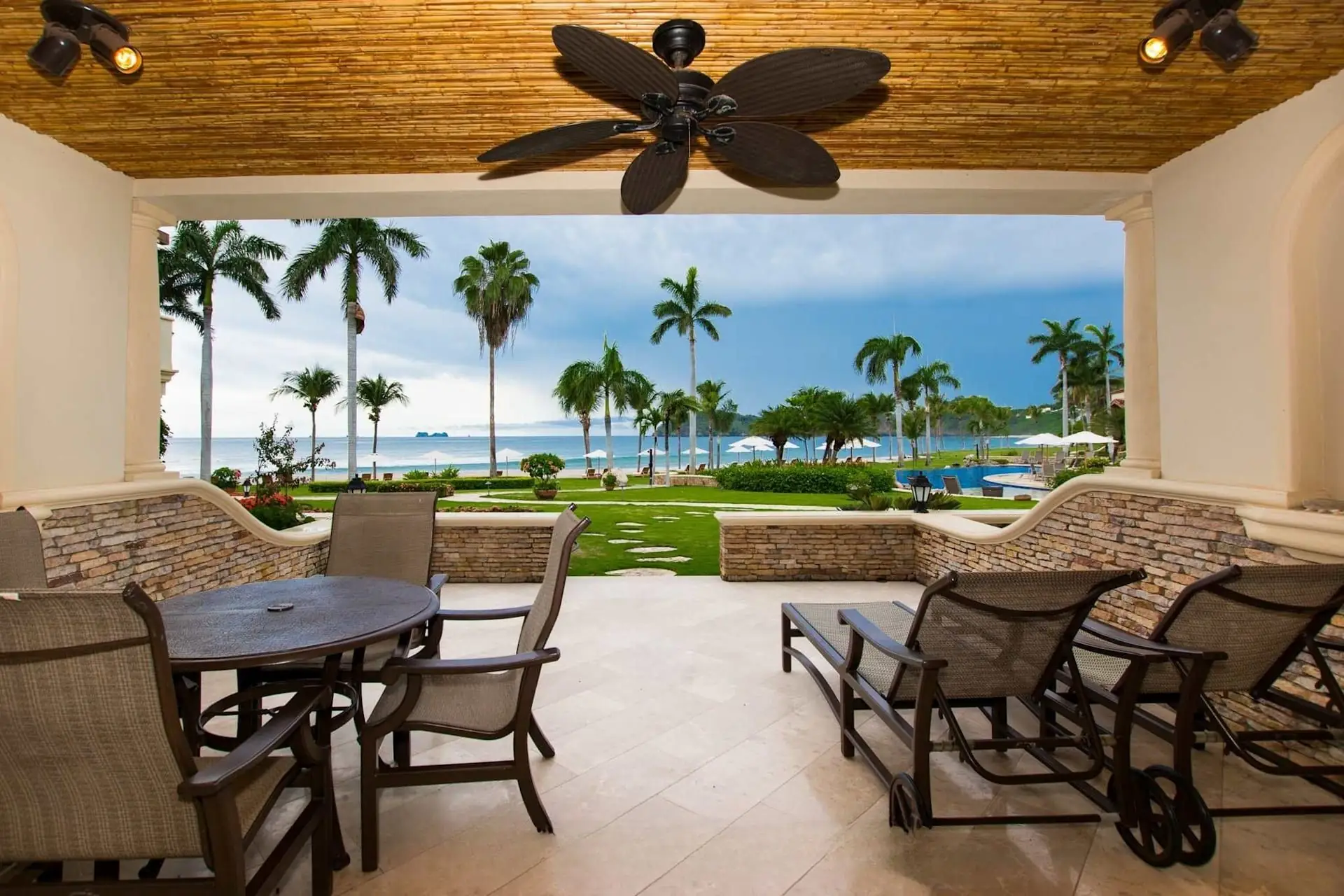 The Palms #6 - Playa Flamingo, CR