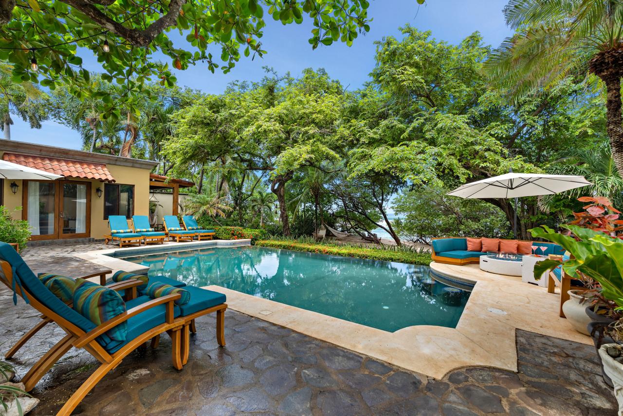 Casa en venta en Playa Langosta, Guanacaste