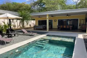 Casa Panarea - Playa Potrero, CR