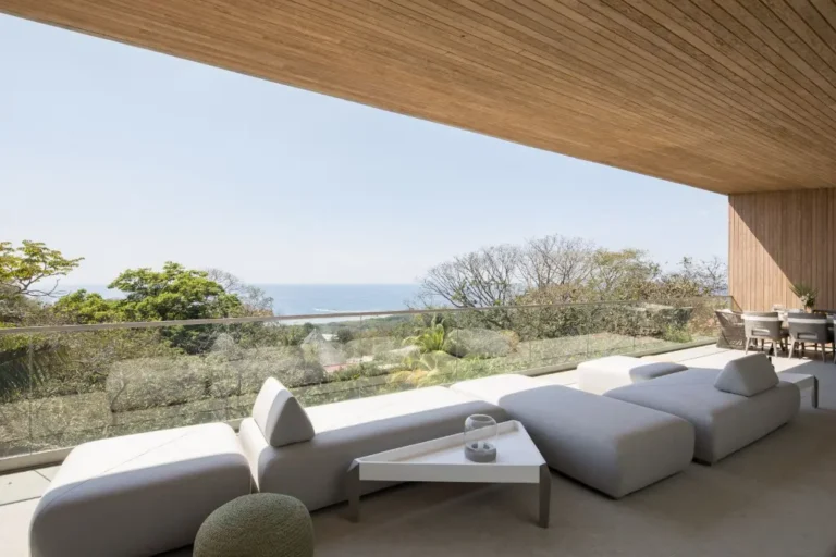 Atrium House Dramatic Panoramic-View Luxury Home
